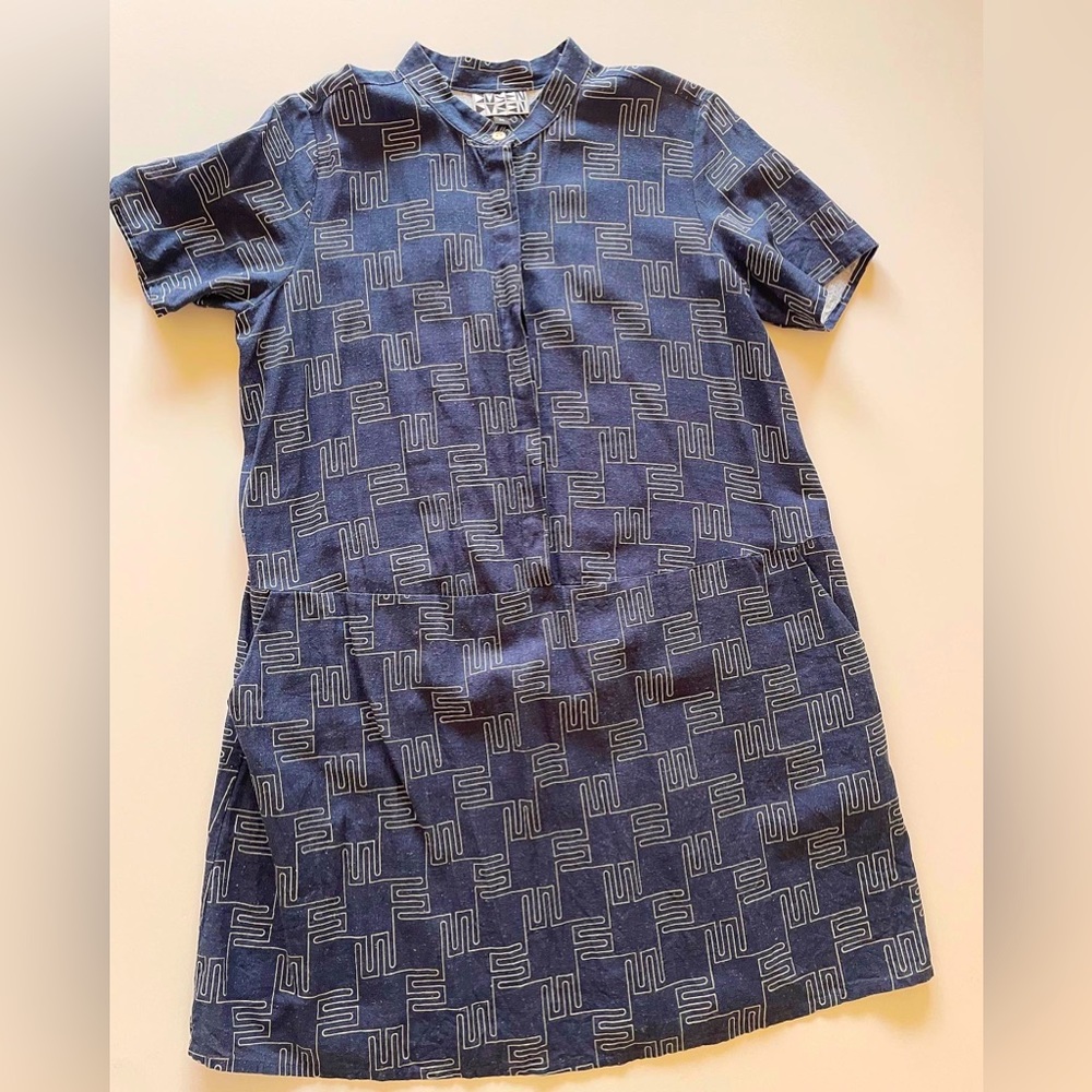 DUSEN DUSEN dress with pockets!